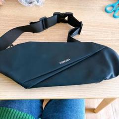 Lサイズ ボディバッグ ショルダーバック ブラック 斜め掛け カバン 黒色