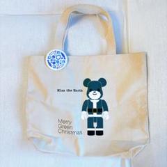 ISETAN ベアブリックKiss the Earth トートバッグ
