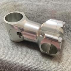 Thomson ステム 70mm × 25.4ライズ0° トムソン