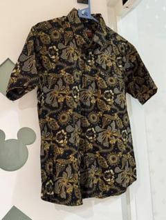 新品未使用、Bali Lestari 花柄 半袖シャツ Mサイズ、即購入可