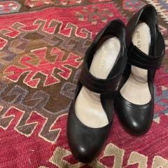 “PRADA” 山羊革製 9.5cmヒール 未使用品のサムネイル