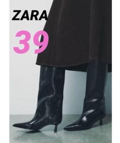 【新品・未使用】ZARA ワイドヒール ロングブーツ、黒、26cm ZARA 黒 ワイドヒールブーツ ヒール約6.5cm - メルカリ