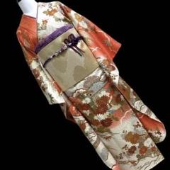 金彩　屋敷に草花模様振袖/裄68丈162 サーモンピンク　クリーム　c46 金彩 屋敷に草花模様振袖/裄68丈162 サーモンピンク クリーム