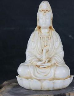 徳化 白磁 自在観音様 置物 工芸品 リビング 玄関 卓上 装飾品 徳化 白磁 自在観音様 置物 工芸品 リビング 玄関 卓上 装飾品