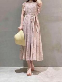 正規品 ⑅﻿ SNIDEL マーブルフラワー柄ワンピース