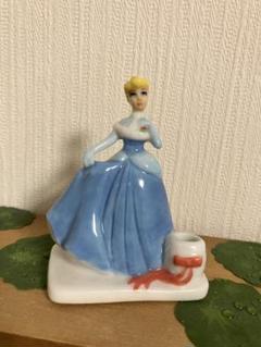 ディズニーアンティーク　シンデレラ　陶器 ディズニー シンデレラ 陶器 置物 スウィートガーデン - メルカリ