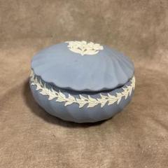 WEDGWOODウェッジウッド ジャスパー　ペールブルー　小物入れ