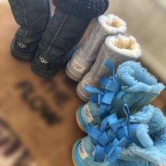お値下げ！超美品　未使用　UGG ファー付きキッズブーツ　ネイビー 楽天市場】UGG ムートン トドラー キッズ ブーツ アグ ミニ