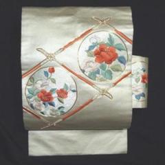 銀色斜目格子刺繍華柄 絹 長さ約3ｍ51㎝超激安