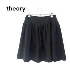 セオリーTHEORY 膝上フレアスカート　シンプル黒　ビジネス　デート　美脚