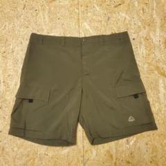 ACG オリーブグリーン ショートパンツ Mサイズのサムネイル