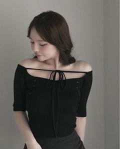 トップス andmary sophia cropd tops andmary sophia cropd tops / black アンドマリー - メルカリ