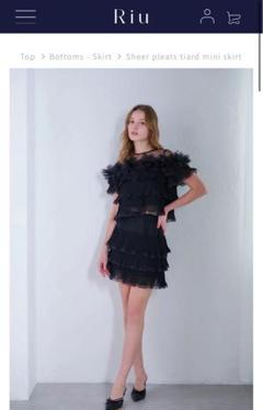 Sheer pleats tiard mini skirt ブラック　Riu