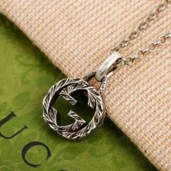 GUCCI インターロッキングG ペンダント ネックレス GUCCI インターロッキングG ペンダント ネックレス
