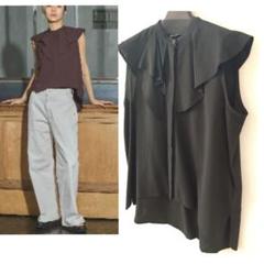 新品　GARAGE OF GOOD CLOTHING　フレアカラーノーブラウスのサムネイル