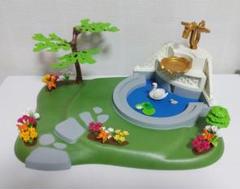 playmobilプレイモービル　街づくり用噴水のある庭園 背景 花 自然 水