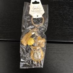 フクロウ　革バックチャーム