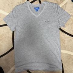 80s adidas グレー Vネック Tシャツ M