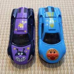 ドリームトミカSP ✻ アンパンマン ＆ ばいきんまん 2台セット【147】 ドリームトミカSP ✻ アンパンマン ＆ ばいきんまん 2台セット