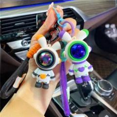 【新作】キーホルダー　宇宙服　うさぎ　チャーム　バッグチャーム　ブラック　韓国
