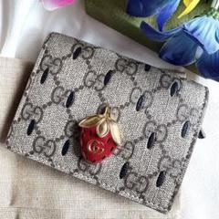【驚きの値段】 いちご 2025年最新】gucci 財布の人気アイテム メルカリ - 小物