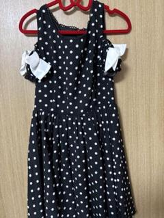 黒と白の水玉模様ミニワンピース GRL 黒と白の水玉模様 半袖ミニワンピース - メルカリ