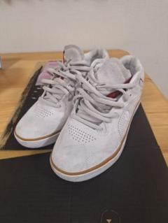 Adidas Tyshawn thrasher ホワイト スニーカー