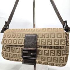 極美品 FENDI マンマバケット ショルダーバッグ ズッカ柄