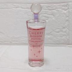 ゲラン チェリーブロッサムの中古/未使用品 - メルカリ ゲラン チェリーブロッサムの中古/未使用品 - メルカリ
