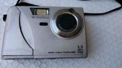 平成レトロ　FUJIFILM FinePix 1500 単三電池式　動作品 FUJIFILM FinePix 1500 – Shige's hobby