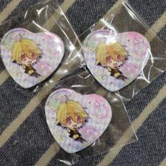 クロックゼロ　CLOCKZERO　鷹斗缶バッジ