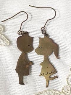 女の子、男の子　ピアス