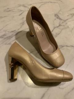 CHANEL パンプス 35C ゴールベージュ ココマーク付き