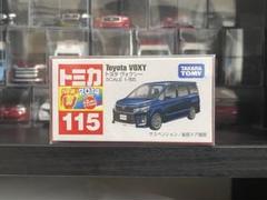 トミカ　115 トヨタ　ヴォクシー　絶版