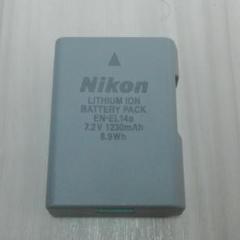 Nikon EN-EL14a