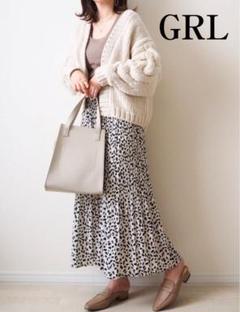 GRL　美品　ダルメシアン消しプリーツロングスカート　ふんわりとしたルックス