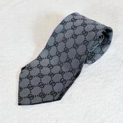 GUCCI グッチ ネクタイ GG柄 グレー