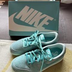 NIKE WMNS AIR JORDAN 1 RETRO LOW OGのサムネイル
