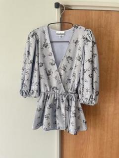 GANNI ガニー 水色 キラキラ カシュクール トップスのサムネイル