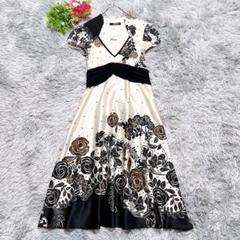 【モーガン】 ロングワンピース 花柄 光沢感 細見え エレガント 上品 (S)