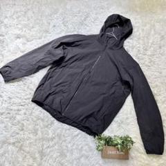美品✨【UNIQLO】ユニクロ ポケッタブルUVカットパーカ ブラック (L)のサムネイル