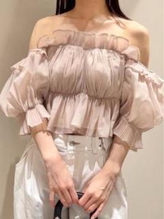 SNIDEL Sustainaギャザーオフショルブラウス 2024SS