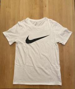 ナイキ Tシャツ