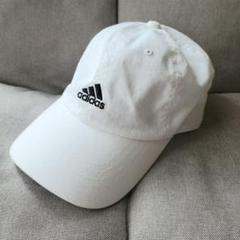 adidas キャップ ホワイト ロゴ シンプル おしゃれ スポーツ かわいいのサムネイル