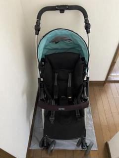 Aprica ベビーカードット柄 ブラックxミントグリーン