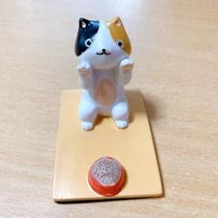 送料無料✨可愛い猫のスマホスタンド