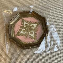 クアラントット　ノベルティ　ジュエリートレイ