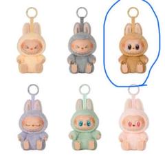 POPMART おすわりラブブ　正規品　LABUBU