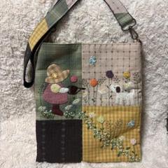 『スーちゃん』刺繍とアップリケ❤︎グラニー風トートバッグ★ハンドメイド 2025年最新】パッチワークバッグ スーちゃんの人気アイテム