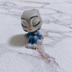 肩ズンFig. ズートピア ジュディ・ホップス - メルカリ